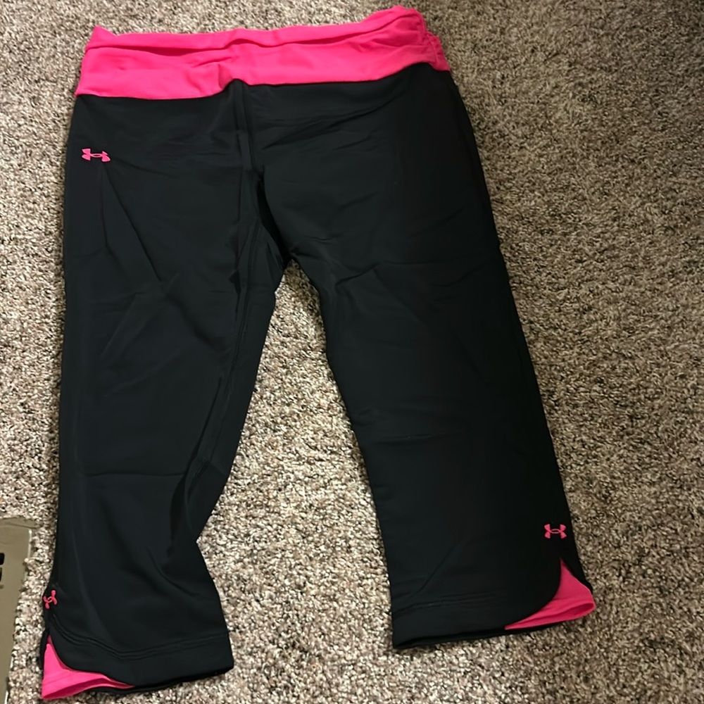 Under Armour capris